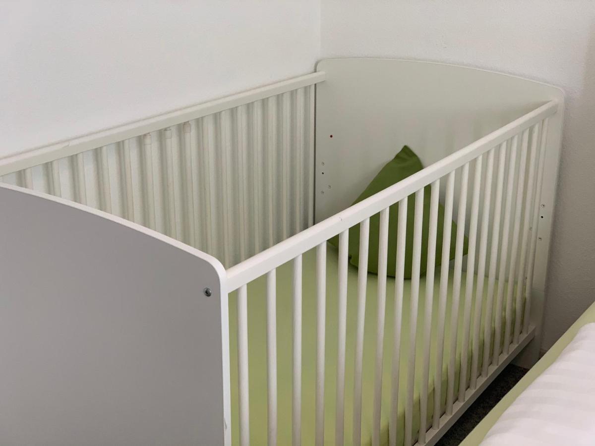 Firmen & Ferienwohnung Brecht 1 Waibstadt Экстерьер фото