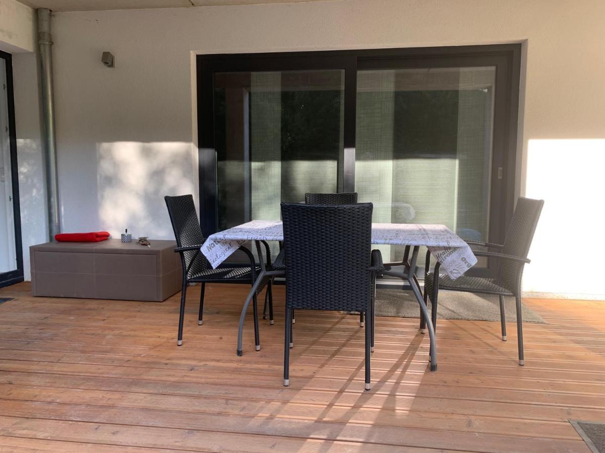 Firmen & Ferienwohnung Brecht 1 Waibstadt Экстерьер фото